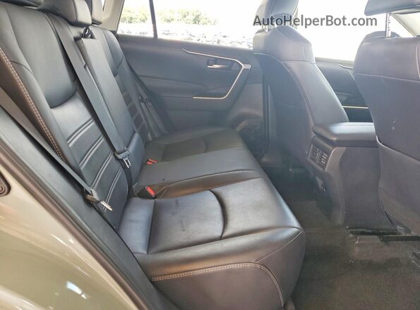 2T3C1RFV3KW034174 2019 TOYOTA RAV4 Gray Вид задніх сидінь