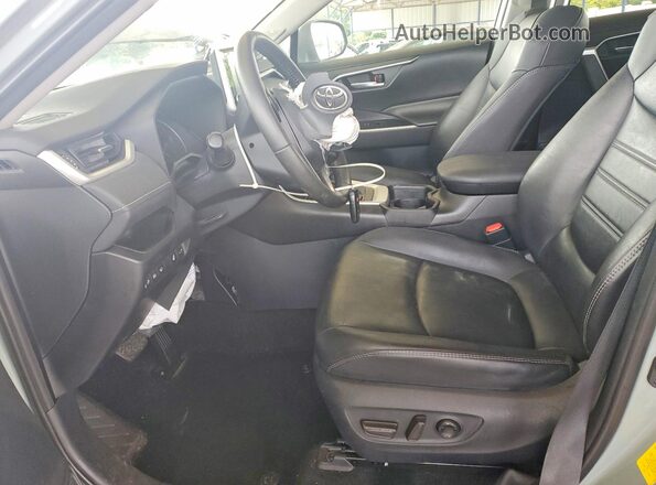 2T3C1RFV3KW034174 2019 TOYOTA RAV4 Gray Вид салону спереду