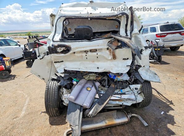 2T3C1RFV3RW347865 2024 TOYOTA RAV4 White Widok z tyłu