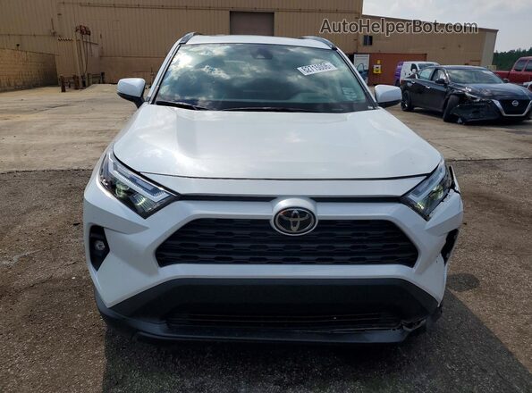 2T3C1RFV3SW436793 2025 TOYOTA RAV4 White Front view