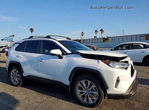 2T3C1RFV4LW097933 2020 TOYOTA RAV4 Белый Передняя правая четверть