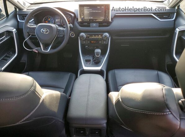 2T3C1RFV4LW097933 2020 TOYOTA RAV4 Белый Вид панели приборов