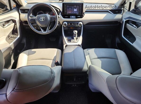2T3C1RFV4MC161472 2021 TOYOTA RAV4 Серый Вид панели приборов