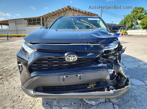 2T3C1RFV4NC197079 2022 TOYOTA RAV4 Black Front view