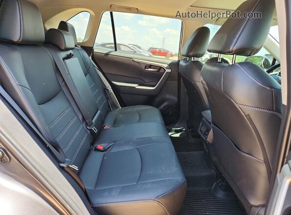 2T3C1RFV4PW282263 2023 TOYOTA RAV4 Gray Rear interior view