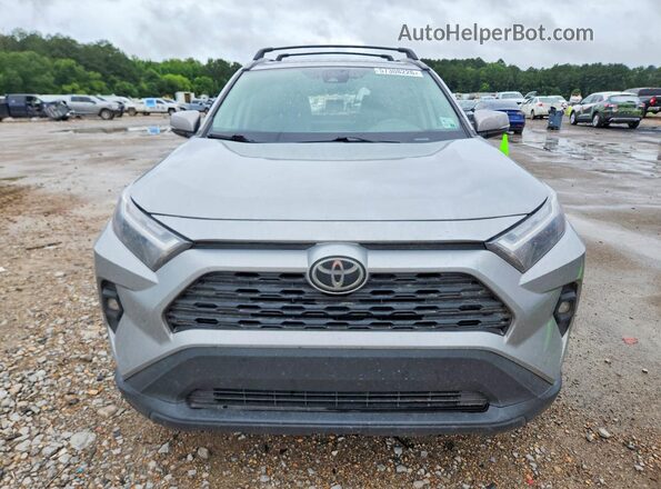 2T3C1RFV4PW286023 2023 TOYOTA RAV4 Silver წინა ხედი