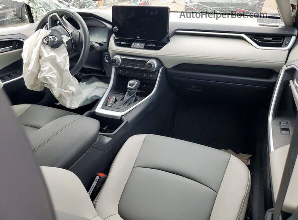 2T3C1RFV4RW357028 2024 TOYOTA RAV4 White Widok deski rozdzielczej