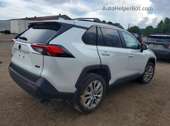 2T3C1RFV4RW357028 2024 TOYOTA RAV4 White Tył prawy