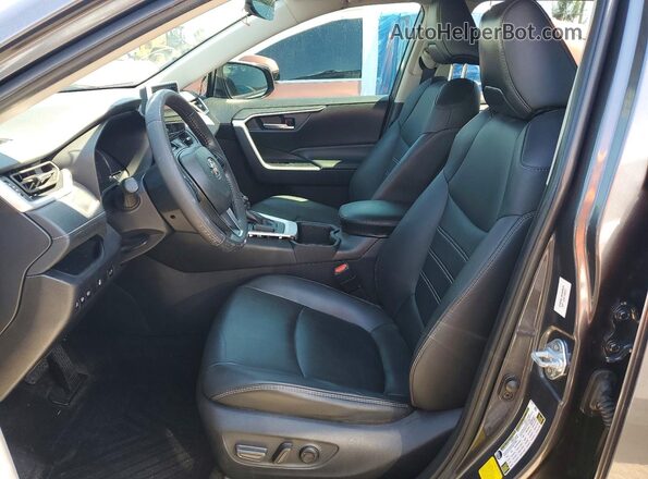 2T3C1RFV4SC306135 2025 TOYOTA RAV4 Gray Widok wnętrza z przodu