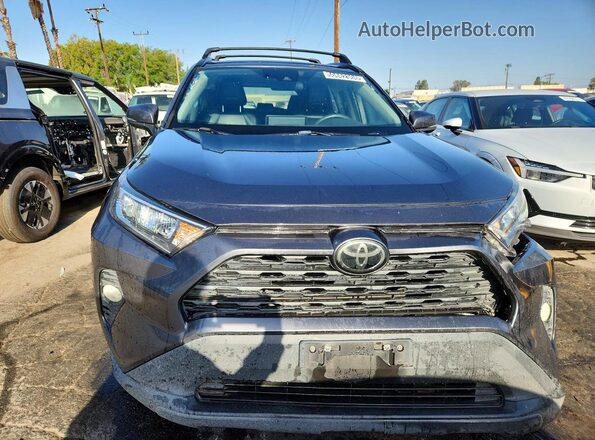 2T3C1RFV5MC135057 2021 TOYOTA RAV4 Gray Front view