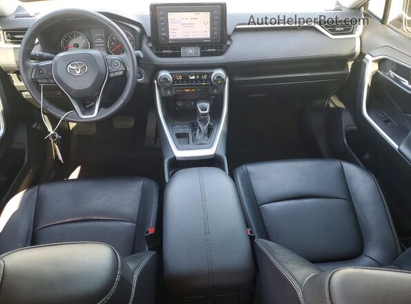 2T3C1RFV6MW145952 2021 TOYOTA RAV4 Серый Вид панели приборов