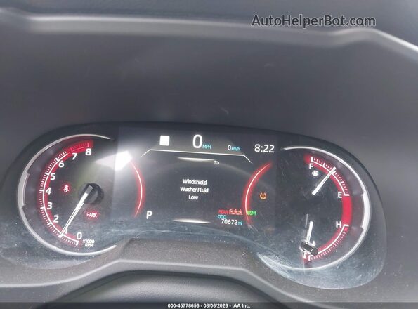 2T3C1RFV6RC301514 2024 TOYOTA RAV4 Silver Widok tylnych siedzeń