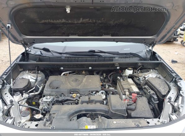 2T3C1RFV6RC301514 2024 TOYOTA RAV4 Silver Widok z tyłu