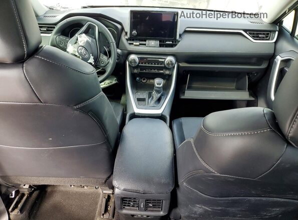 2T3C1RFV7PW254053 2023 TOYOTA RAV4 Серый Вид панели приборов