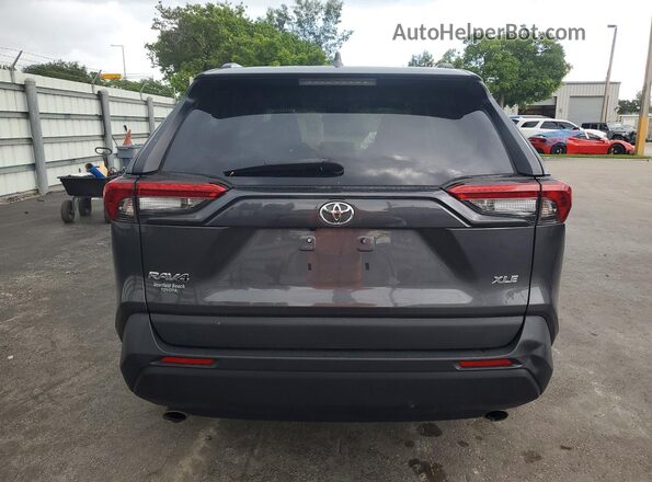2T3C1RFV8MC172538 2021 TOYOTA RAV4 Серый Вид сзади
