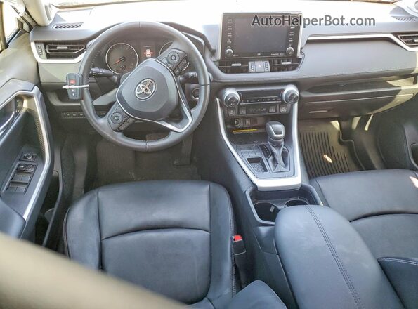 2T3C1RFV8MW138632 2021 TOYOTA RAV4 Beige წინა პანელის ხედი