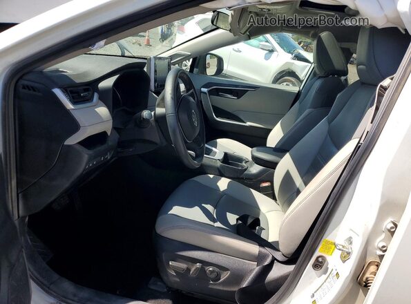 2T3C1RFV8MW165121 2021 TOYOTA RAV4 White Սալոնի դիմացի տեսք