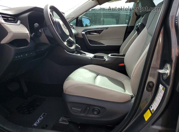 2T3C1RFV8SW418502 2025 TOYOTA RAV4 Gray Front interior view