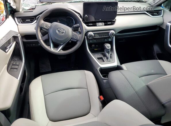 2T3C1RFV8SW418502 2025 TOYOTA RAV4 Gray Dashboard view
