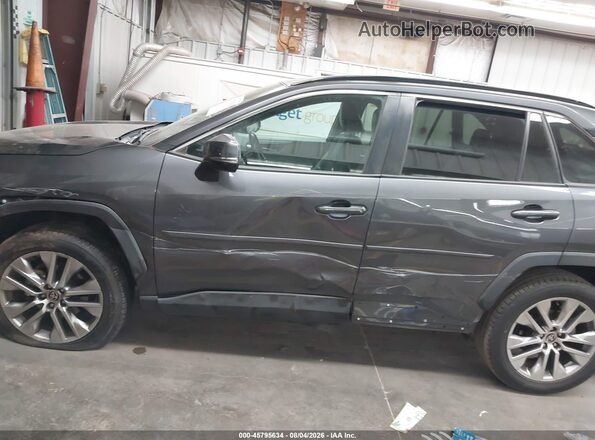 2T3C1RFV9NC192055 2022 TOYOTA RAV4 Серый Вид спереди