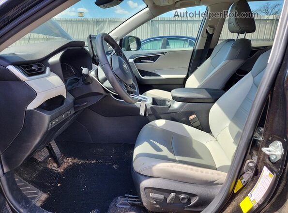 2T3C1RFV9PW263451 2023 TOYOTA RAV4 Black წინა სალონის ხედი