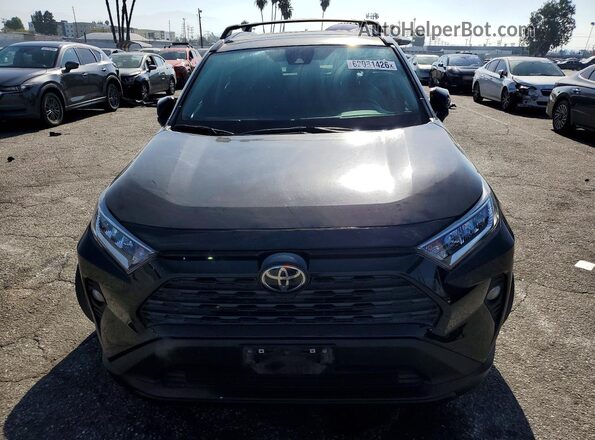 2T3C1RFVXMC163890 2021 TOYOTA RAV4 Черный Вид спереди