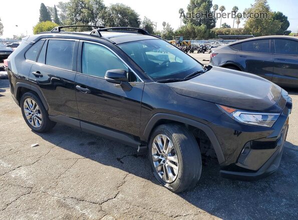 2T3C1RFVXMC163890 2021 TOYOTA RAV4 Черный Передняя правая четверть