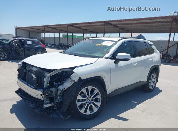 2T3C1RFVXRW314040 2024 TOYOTA RAV4 White Przód lewy