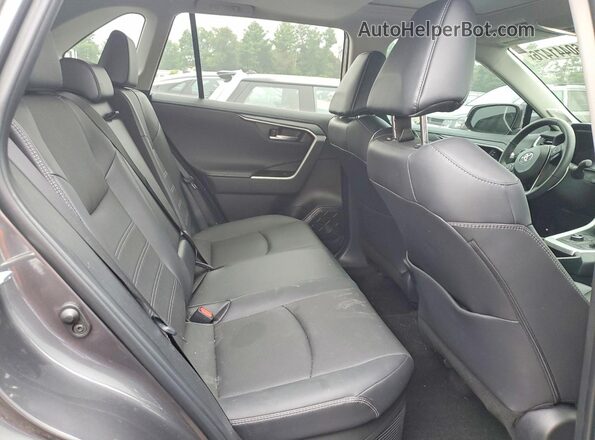 2T3D6RFV5RW079925 2024 TOYOTA RAV4 Gray Widok wnętrza z tyłu