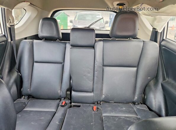 2T3DFREV0HW667988 2017 TOYOTA RAV4 White უკანა სავარძლების ხედი