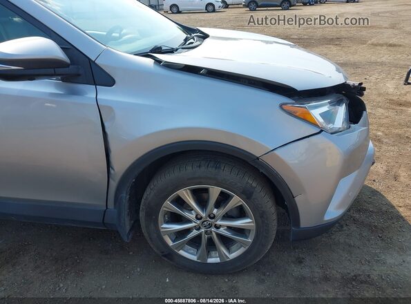 2T3DFREV0JW856162 2018 TOYOTA RAV4 Silver 