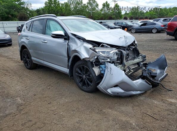 2T3DFREV1HW580214 2017 TOYOTA RAV4 Silver Przód prawy