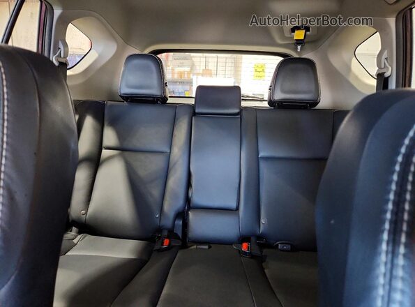 2T3DFREV1JW707906 2018 TOYOTA RAV4 Purple Widok tylnych siedzeń