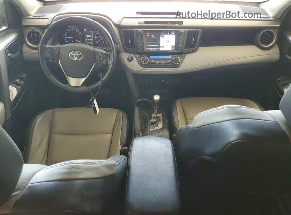 2T3DFREV3JW724450 2018 TOYOTA RAV4 Silver Dashboard view