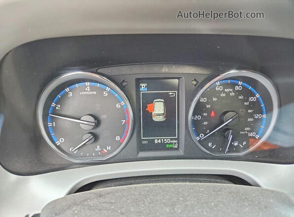 2T3DFREV5JW754081 2018 TOYOTA RAV4 White Widok zestawu wskaźników