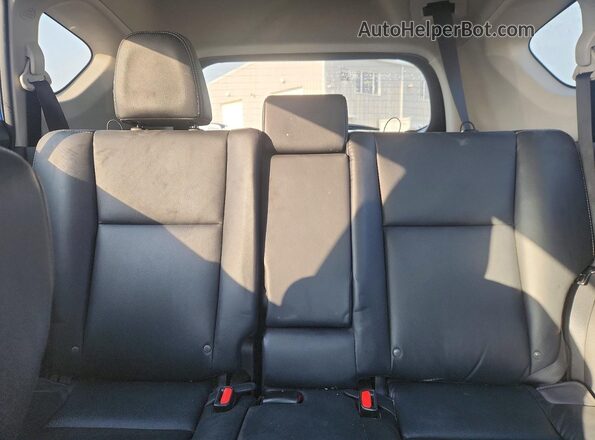 2T3DFREV9GW442144 2016 TOYOTA RAV4 Blue Հետևի նստատեղերի տեսք