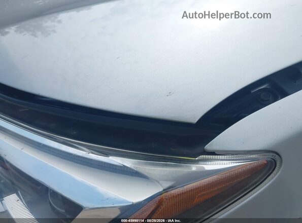 2T3DFREV9HW687642 2017 TOYOTA RAV4 Silver Вид ззаду