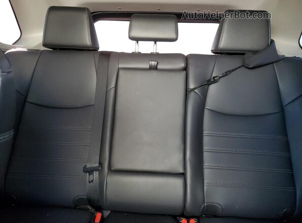 2T3DWRFV1KW038889 2019 TOYOTA RAV4 White 