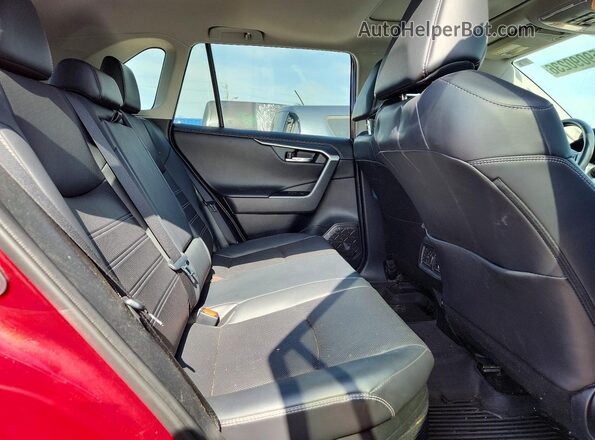 2T3DWRFV2LW078013 2020 TOYOTA RAV4 Burgundy Vista interior trasera