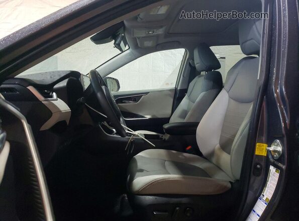 2T3DWRFV4KW026770 2019 TOYOTA RAV4 Gray წინა სალონის ხედი