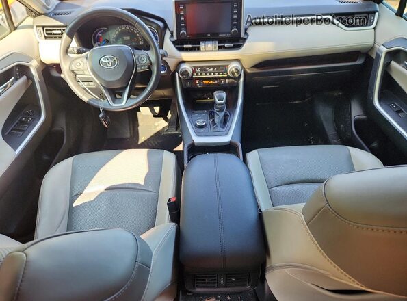 2T3DWRFV4LW078952 2020 TOYOTA RAV4 Black წინა პანელის ხედი