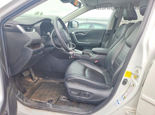 2T3DWRFV7LW055715 2020 TOYOTA RAV4 White Вид салону спереду