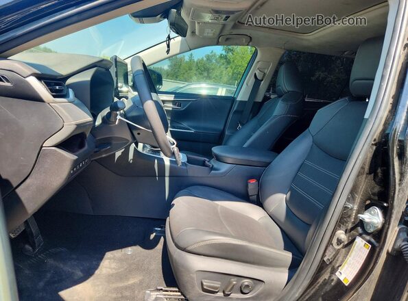 2T3DWRFV8SW268493 2025 TOYOTA RAV4 Black Vista interior delantera
