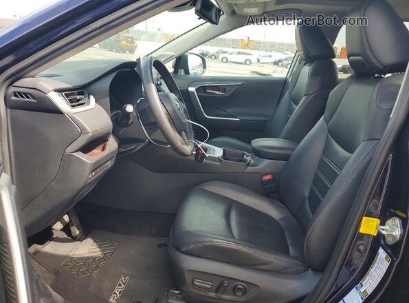 2T3DWRFVXKW035974 2019 TOYOTA RAV4 Синий Вид салона спереди