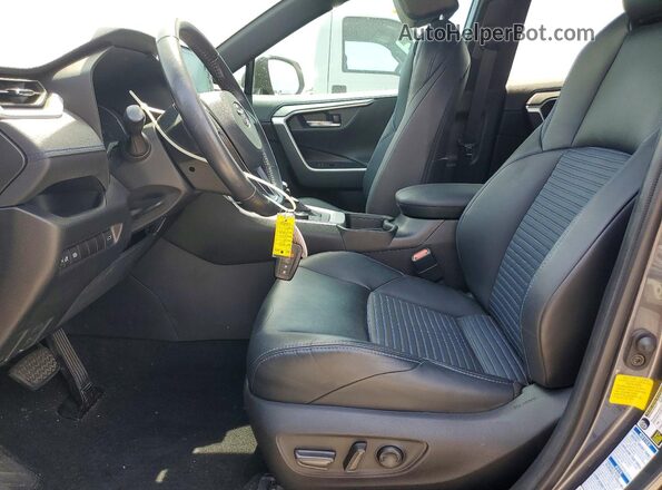 2T3E6RFV1MW009402 2021 TOYOTA RAV4 Gray Front interior view
