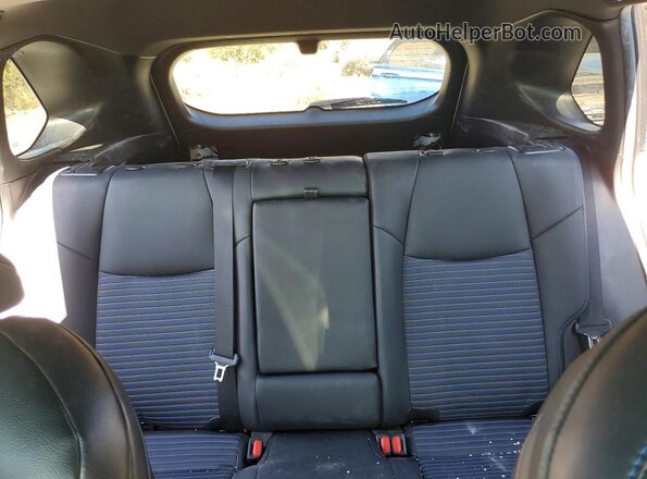 2T3E6RFV1MW017483 2021 TOYOTA RAV4 White Rear seats view