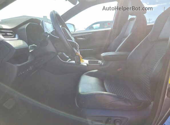 2T3EWRFV0LW074188 2020 TOYOTA RAV4 Gray Front interior view