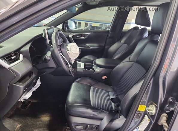 2T3EWRFV1LW096586 2020 TOYOTA RAV4 Gray Front interior view