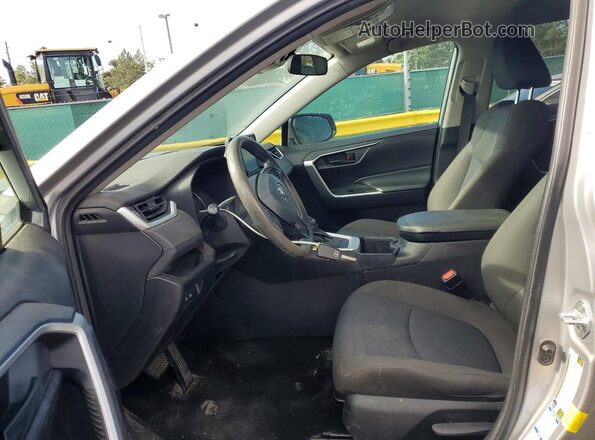 2T3F1RFV1NW284983 2022 TOYOTA RAV4 Silver Սալոնի դիմացի տեսք