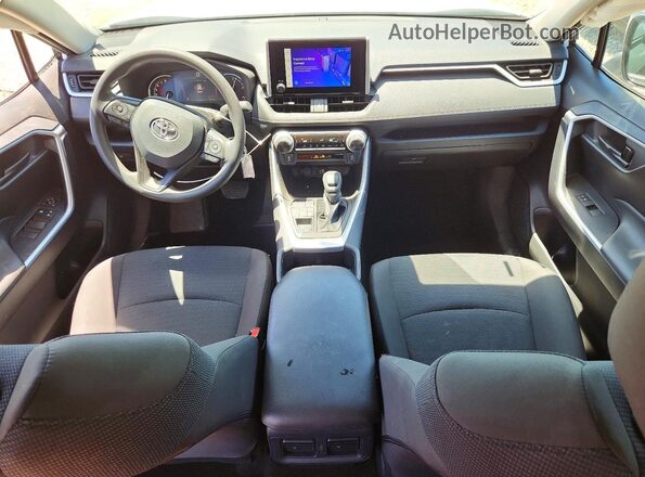 2T3F1RFV2SW506507 2025 TOYOTA RAV4 White Вид панелі приладів